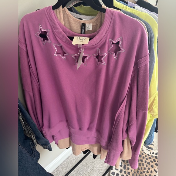 Sparkly Star Cutout Sweatshirt 🌟 💜 - Picture 1 of 1